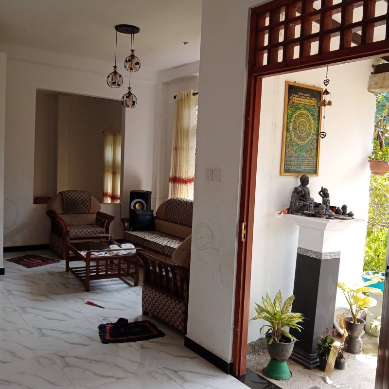 10 Perch House for Sale in Nittambuwa