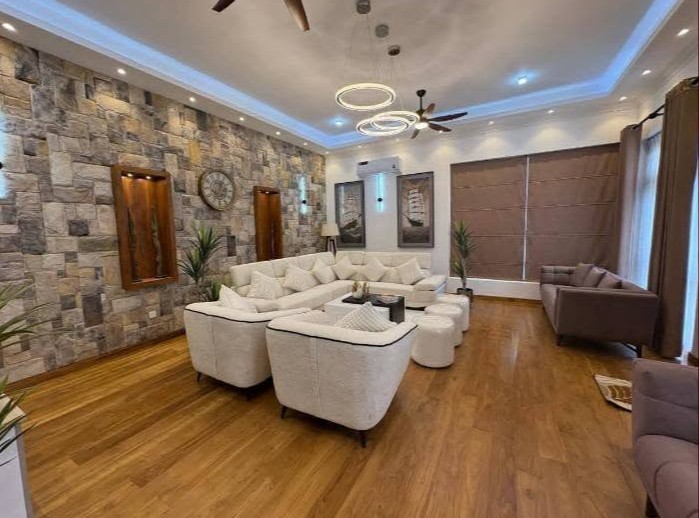 EXCLUSIVE LUXURY RESIDENCE FOR SALE